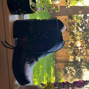 Super fun,versatile,rugged yet classy black womens boots. Good quality! Worth it